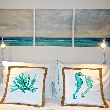 Marina Plaza 162 - Clever Details Apartament